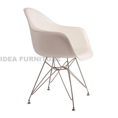 Eames Molded Plastic Armchair