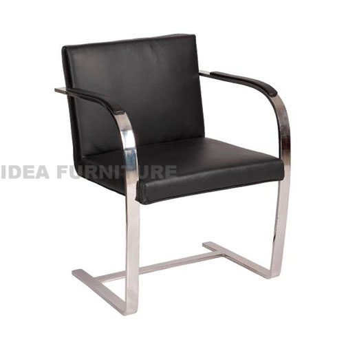 Brno Flat Chair