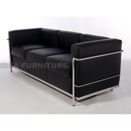 Le Corbusier LC2 3 Seater Sofa