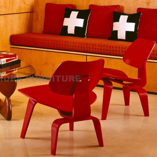 Eames plywood lounge chair
