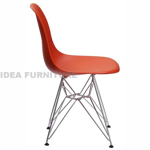 Eames Plastic Chair