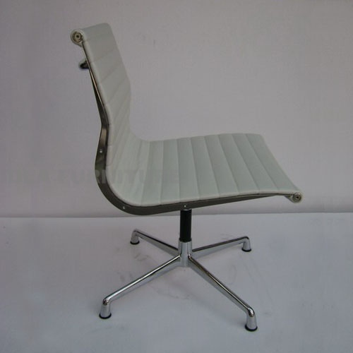 Eames Aluminum Group Side Chair