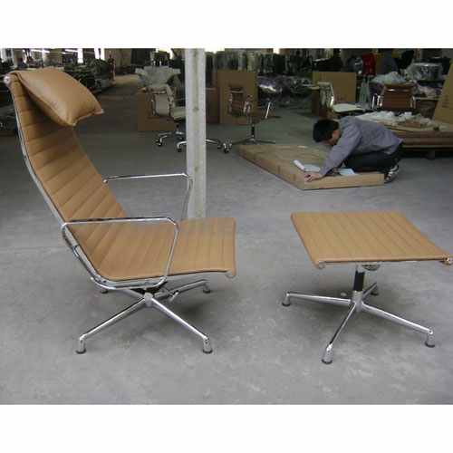 Eames Aluminum Executive Lounge Chair