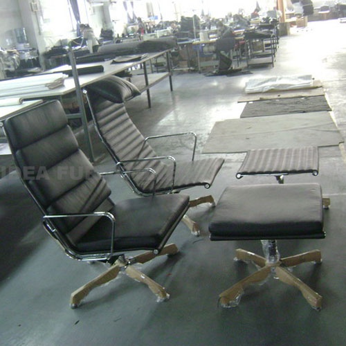Eames Management Lounge Chair