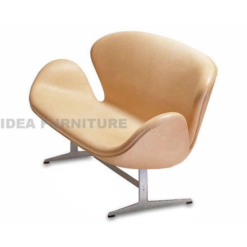 Arne Jacobsen Swan Sofa