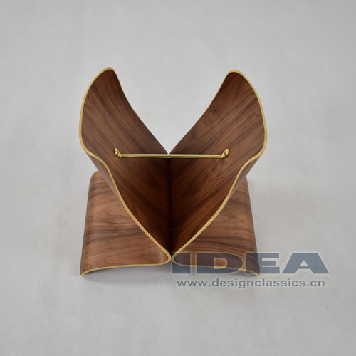 Sori Yanagi Butterfly Stool