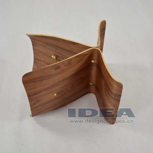 Sori Yanagi Butterfly Stool