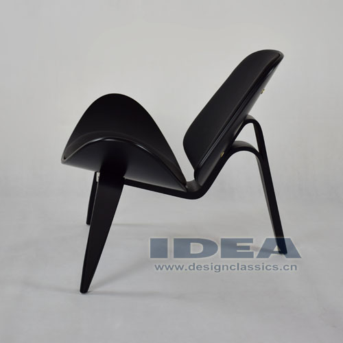 Wegner Shell Chair Black