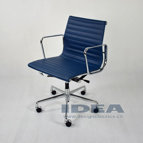Eames Aluminum Office Chair Blue