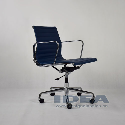 Eames Aluminum Office Chair Blue