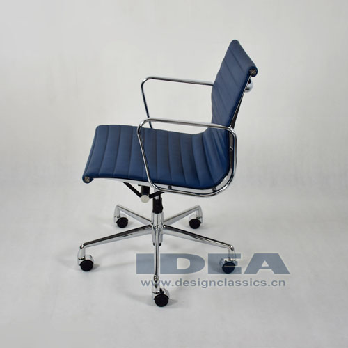 Eames Aluminum Office Chair