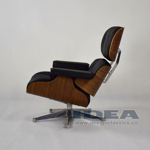 Eames Lounge Chair Walnut shell Black leather Polished Aluminum Base