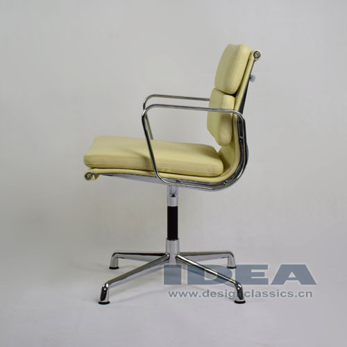 Eames Group Aluminum Management Chair Cream White Leather