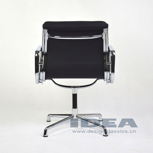 Eames Group Aluminum Management Chair
