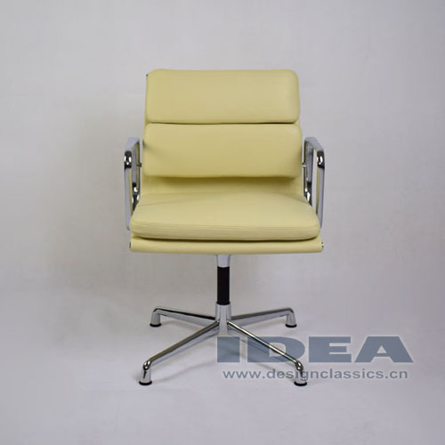 Eames Group Aluminum Management Chair